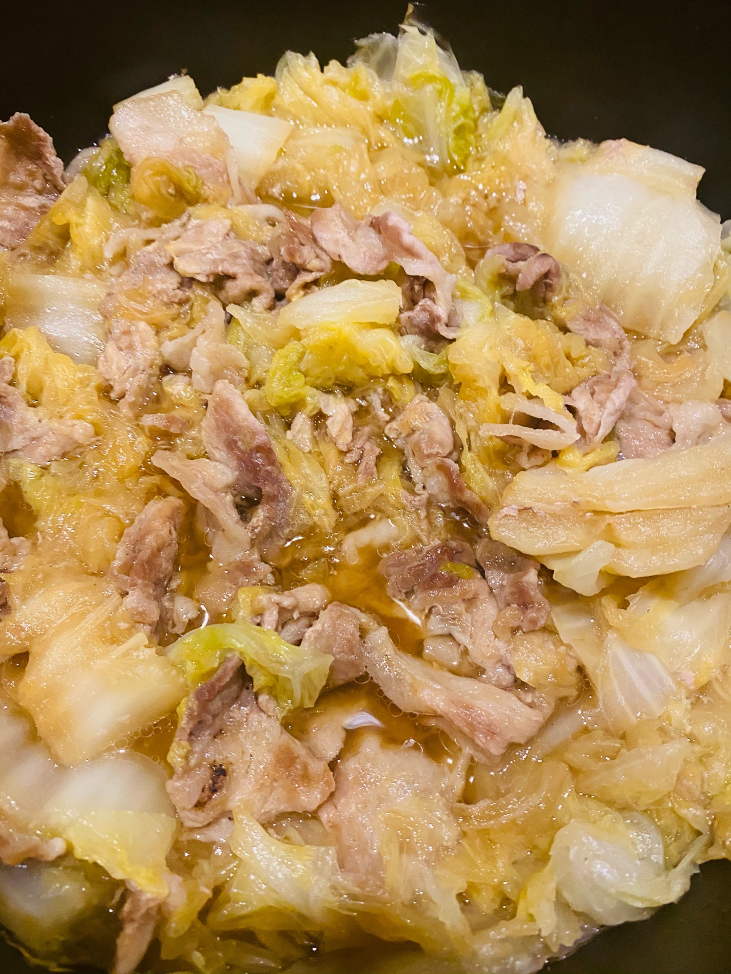 staubで白菜と豚こま切れ肉の旨煮
