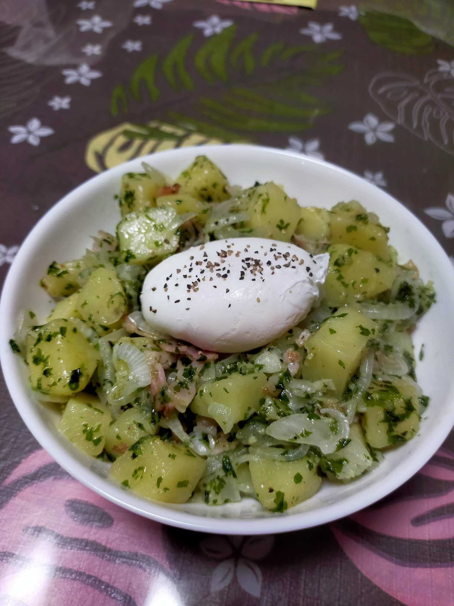 ジャガイモとベーコンの紫蘇ジェノベーゼ