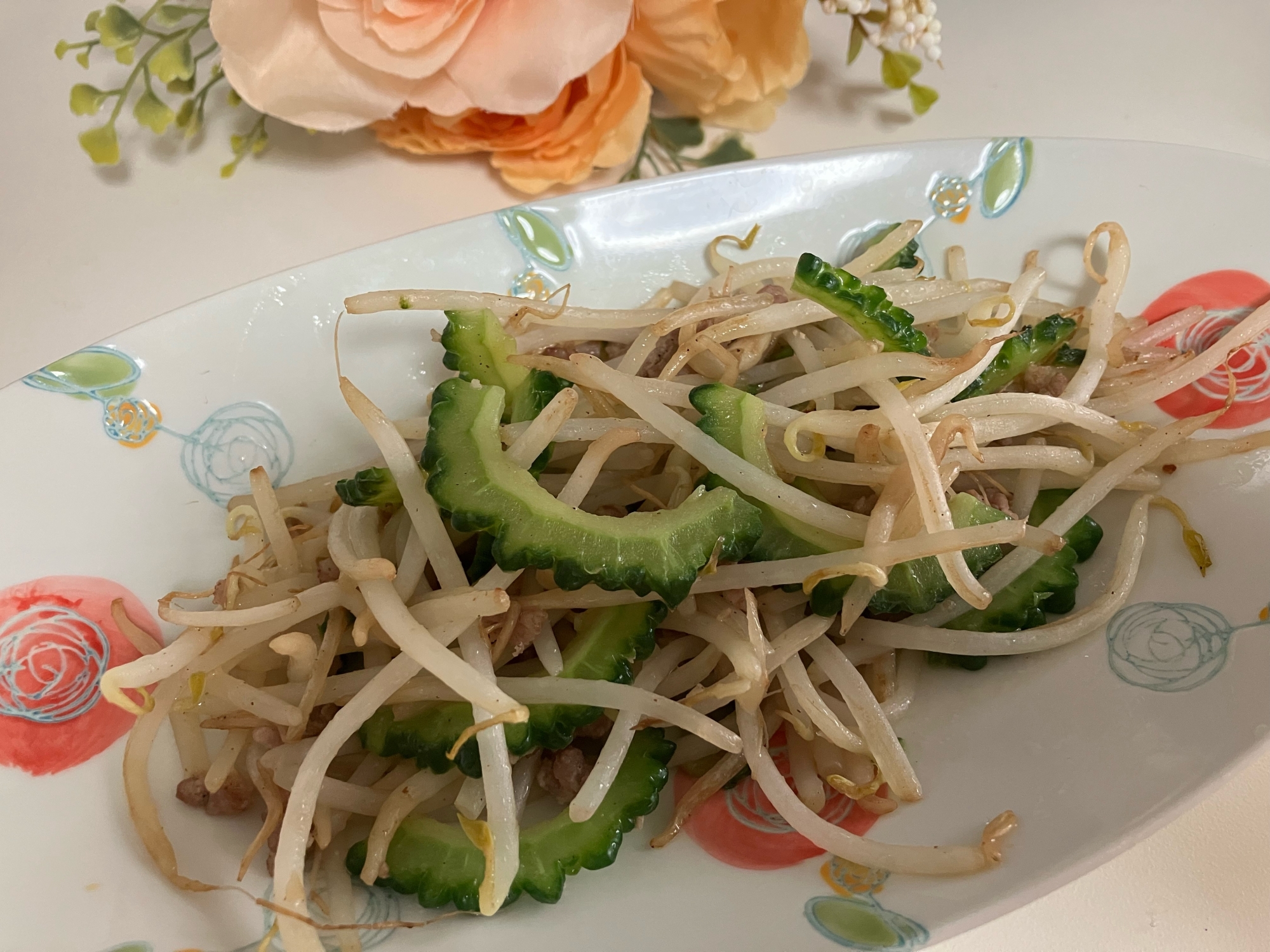 ゴーヤとひき肉ともやしの炒め物♡