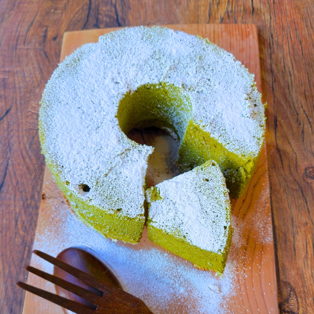 抹茶シフォンケーキ