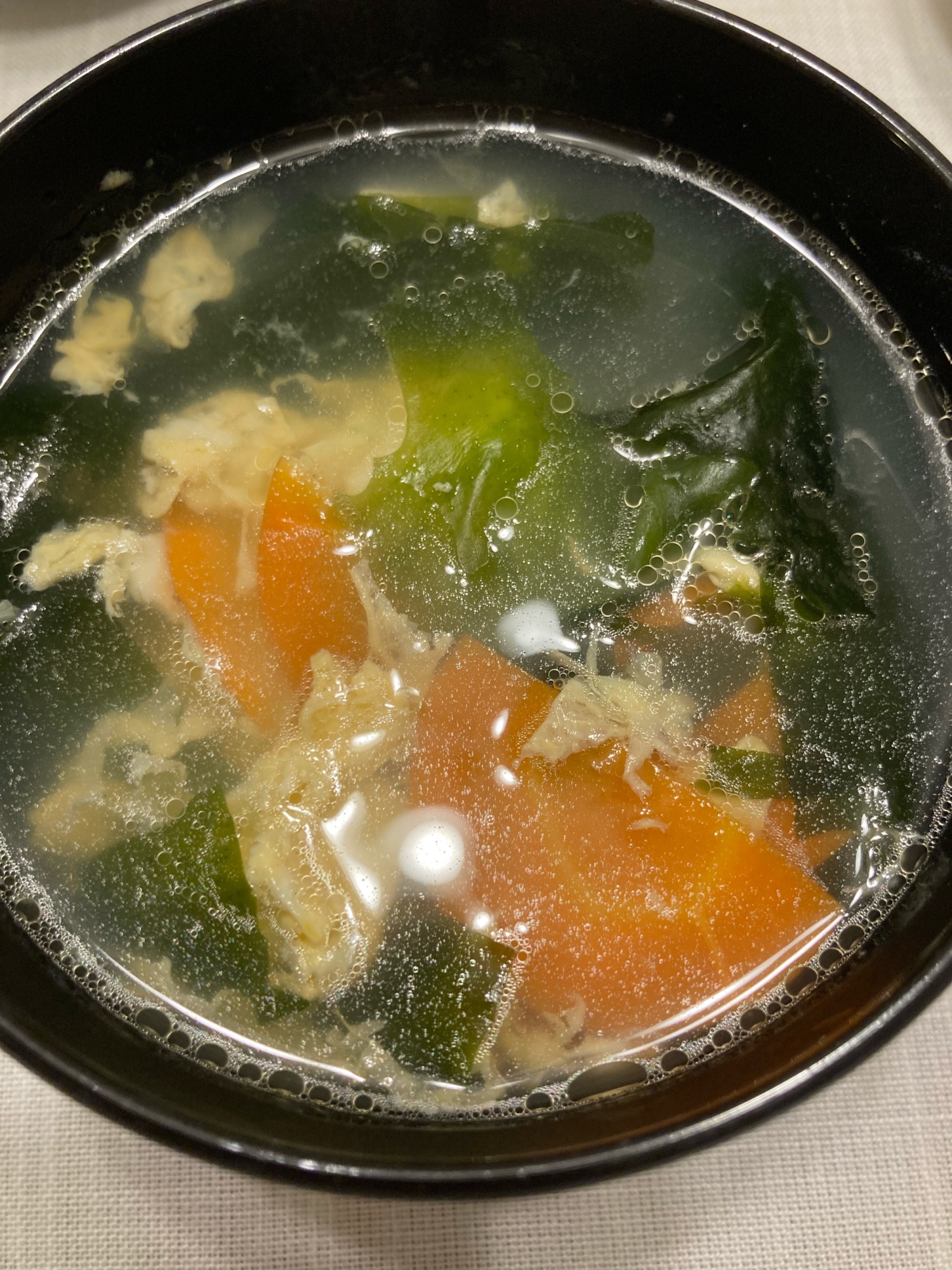 にんじんと豆腐の中華風卵スープ