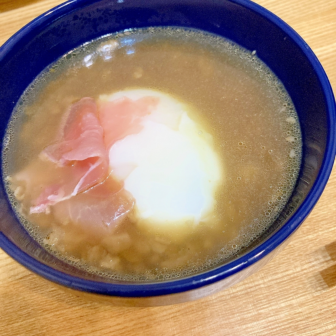 シンプル☆ごぼうの温玉スープ