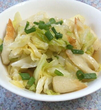 キャベツとちくわの麺つゆ煮