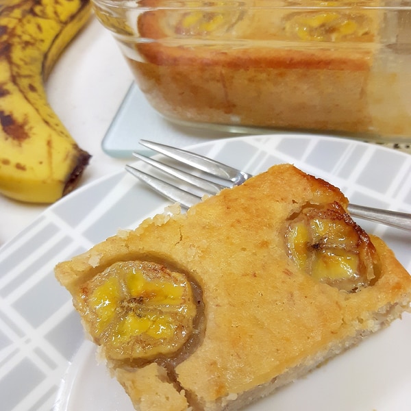 水と油でしっとり 子供が喜ぶ簡単バナナケーキ レシピ 作り方 By Acchan66 楽天レシピ 水と油でしっとり 子供が喜ぶ簡単バナナケーキ レシピ 作り方 By Acchan66 楽天レシピ