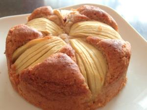 混ぜるだけ♪アップルクーヘン（卵・乳製品不使用）