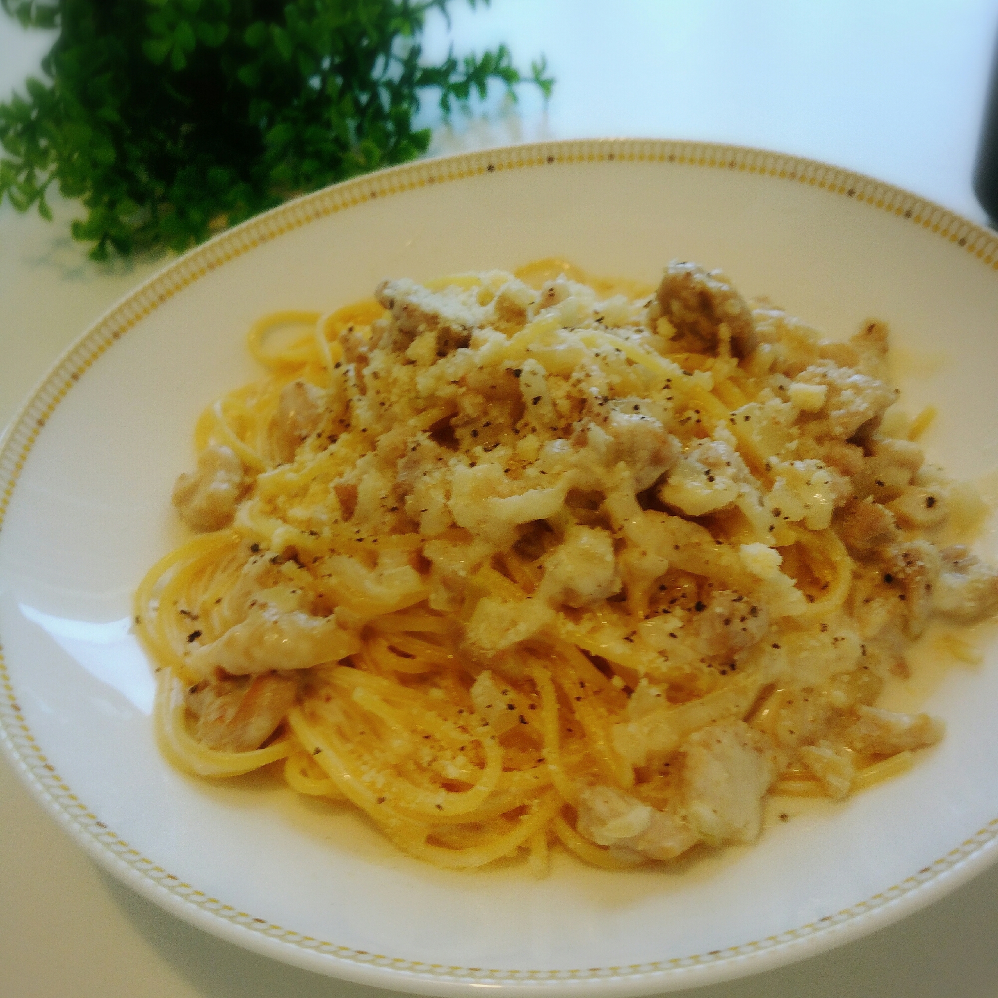 鶏肉と玉ねぎのクリームスパゲティ