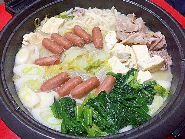 豚肉と野菜たっぷりごま豆乳鍋