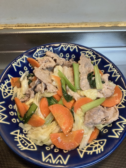 豚肉キャベツ小松菜のオイソ炒め