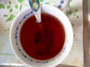 くつろぎの赤ワイン紅茶