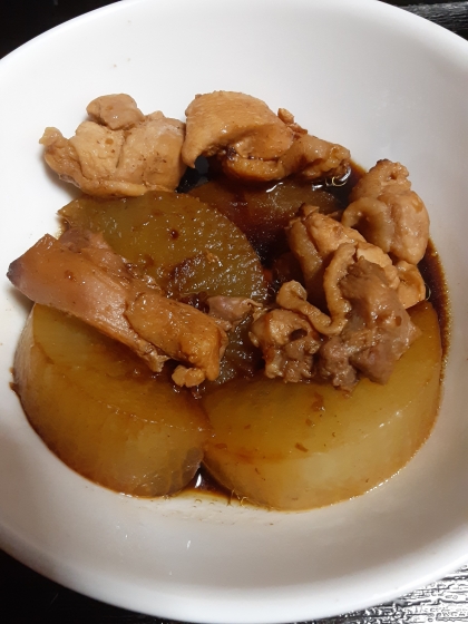 圧力鍋で♪鶏ももと大根の煮物