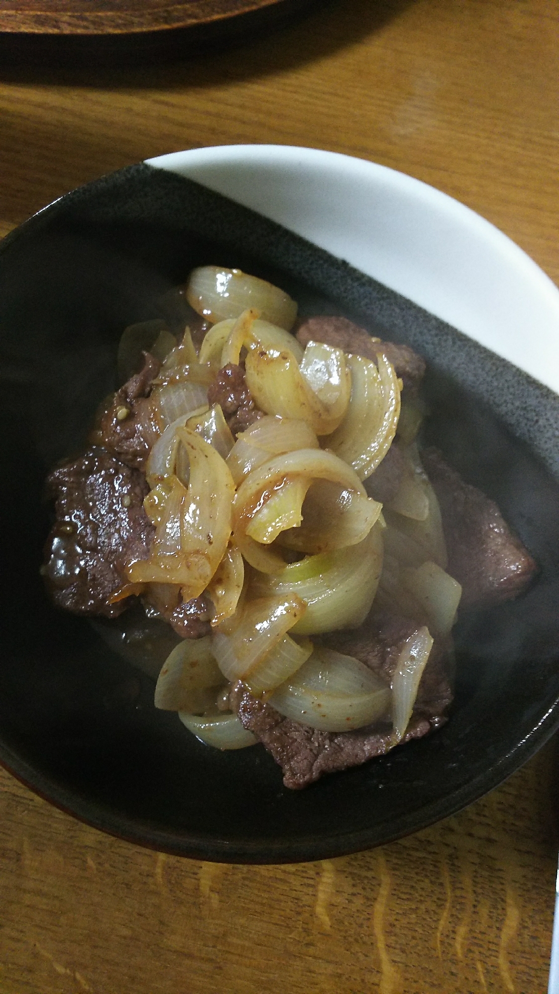 牛肉と玉ねぎの焼肉のたれ炒め