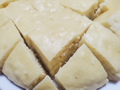レンジで簡単！米粉のチーズ蒸しパン！