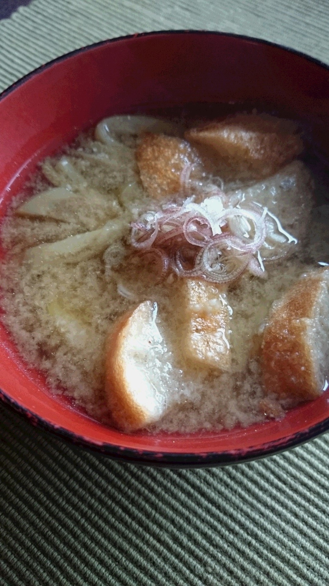 なすと油麩のみそ汁♪