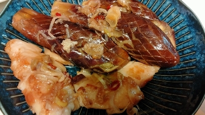なすが綺麗♡ヘルシー♡鶏むね肉となすの梅南蛮漬け