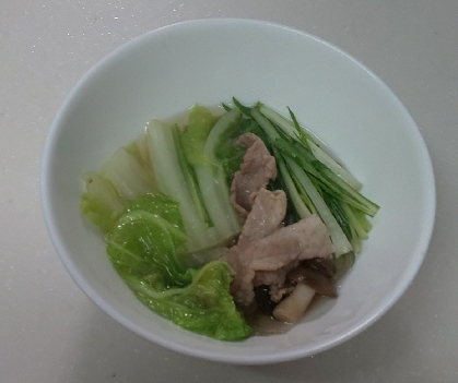 ささるみさん☺️
家にある野菜ときのこ、お肉でしゃぶしゃぶ作りました☘️とてもおいしかったです♥️
レポ、ありがとうございます(*^ーﾟ)