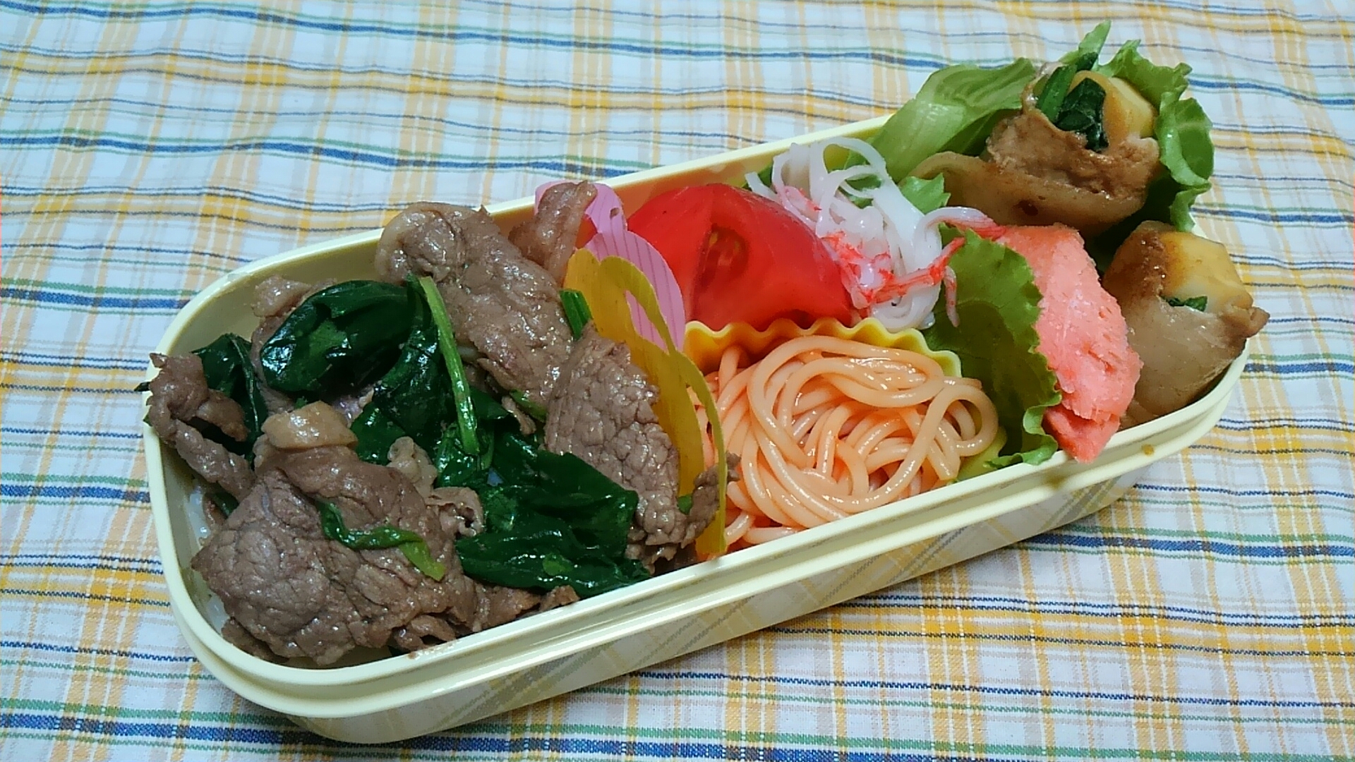 ほうれん草と牛肉の甘辛炒めご飯のお弁当☆