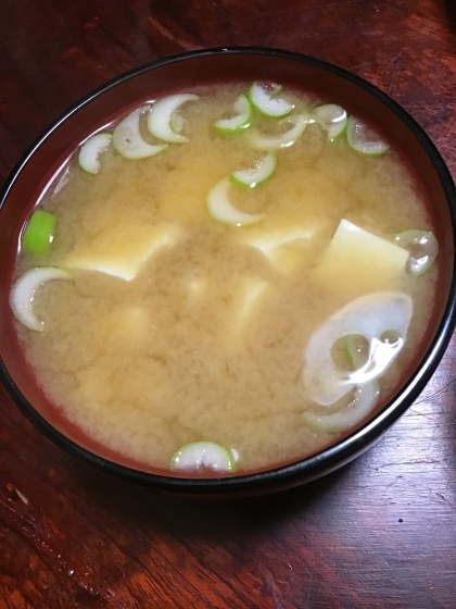 「アウトドア」豆腐と葱のお味噌汁