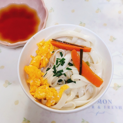 とろとろオムライス風うどん