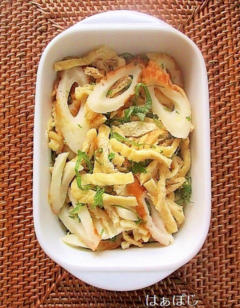 作り置きおかず ちくわと油揚げの大葉和え レシピ 作り方 By はぁぽじ 楽天レシピ