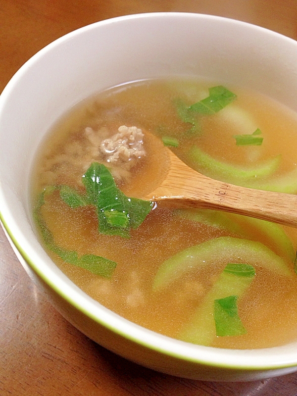 青梗菜と豚ミンチのスープ