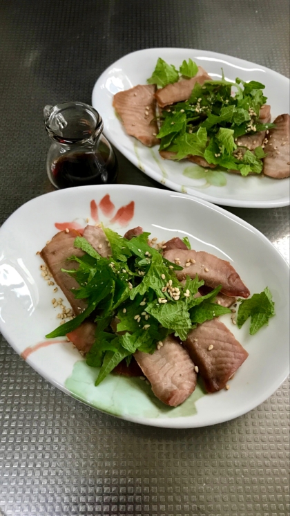 コシナガマグロのたたき 炙りバージョン レシピ 作り方 By ここなっつん 楽天レシピ コシナガマグロのたたき 炙りバージョン レシピ 作り方 By ここなっつん 楽天レシピ