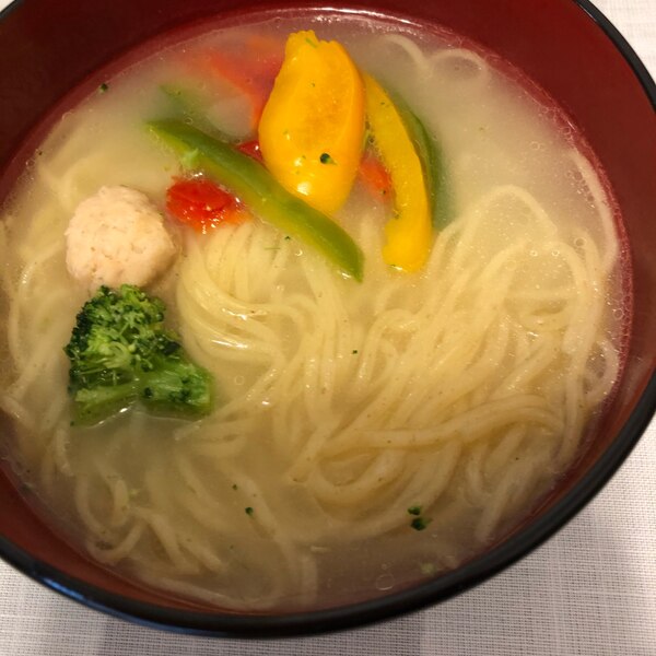 パプリカとブロッコリーと肉団子のせゆず塩ラーメン レシピ 作り方 By ズボラでもおいしいごはんが食べたい 楽天レシピ パプリカとブロッコリーと肉団子のせゆず塩ラーメン レシピ 作り方 By ズボラでもおいしいごはんが食べたい 楽天レシピ