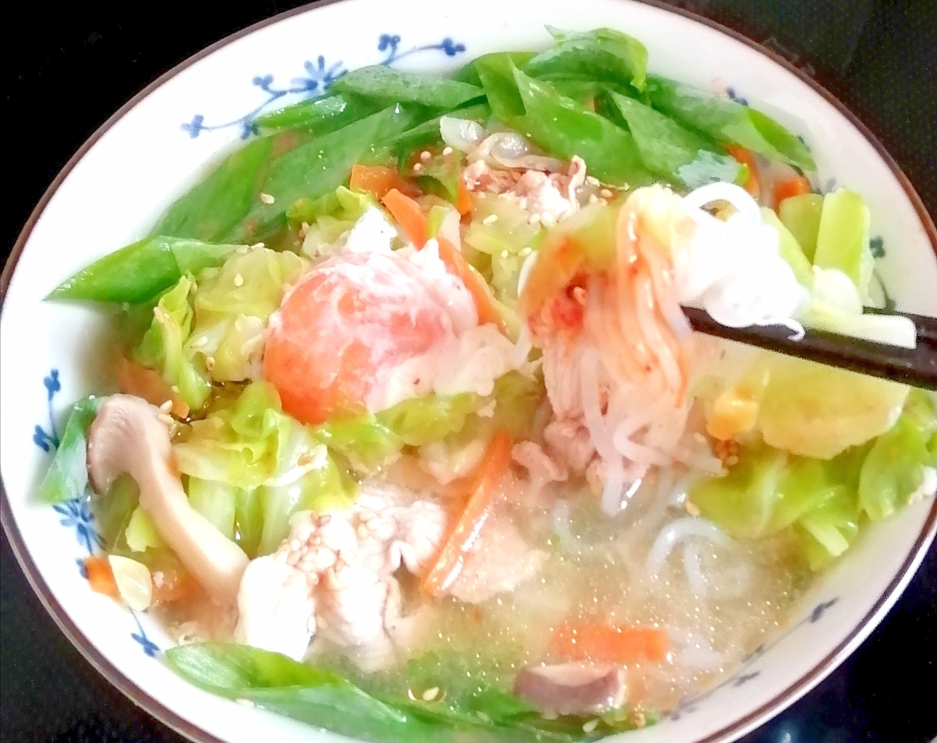低糖質チゲ麺☆白滝とキムチの素で☆ヘルシーピリ辛