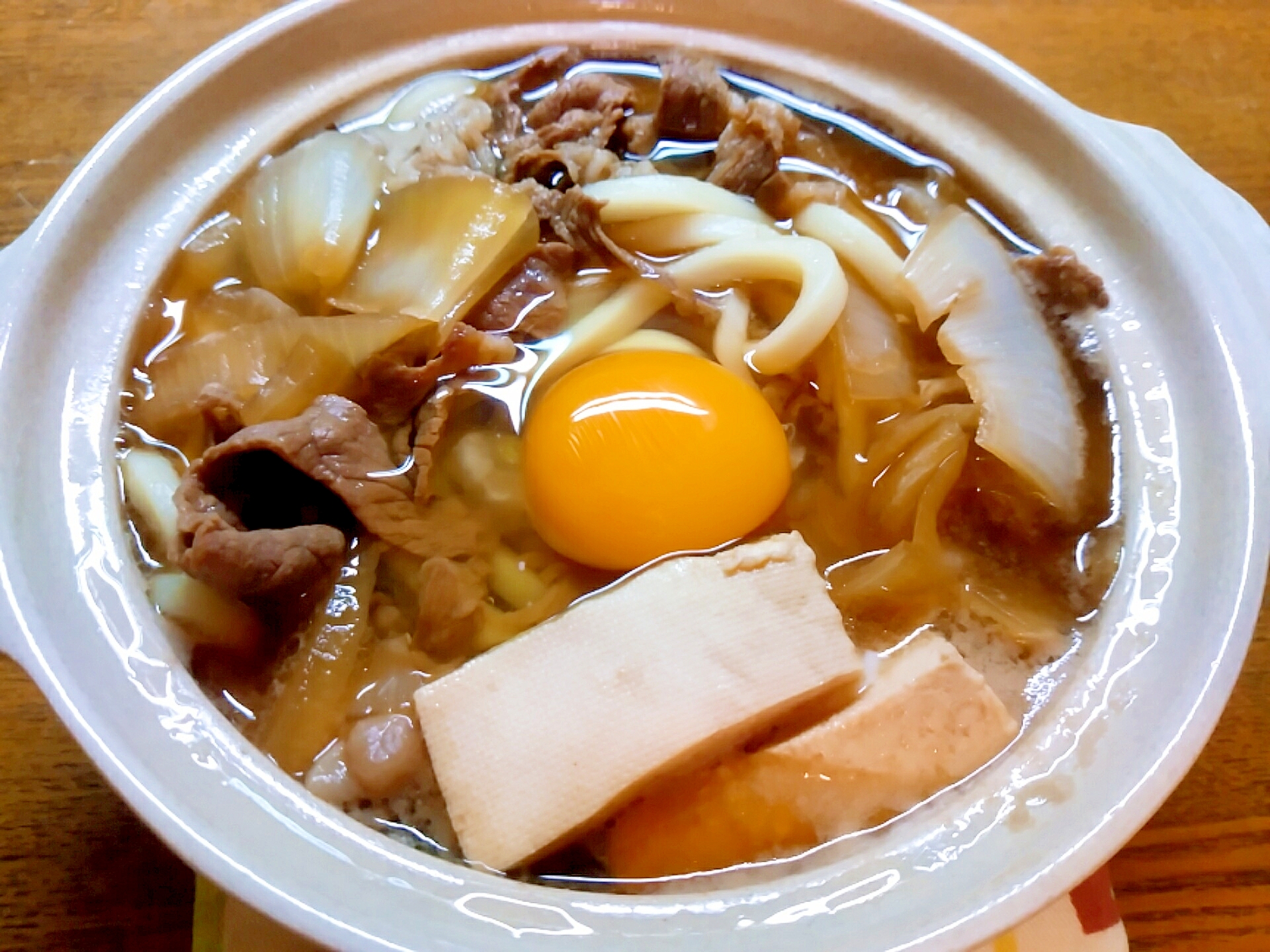 土鍋ですき煮うどん