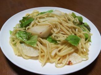 じゃがいもとキャベツの塩焼きそば