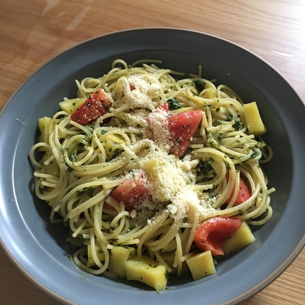 ワンパンで簡単 ジェノベーゼパスタ レシピ 作り方 By Sara 楽天レシピ ワンパンで簡単 ジェノベーゼパスタ レシピ 作り方 By Sara 楽天レシピ