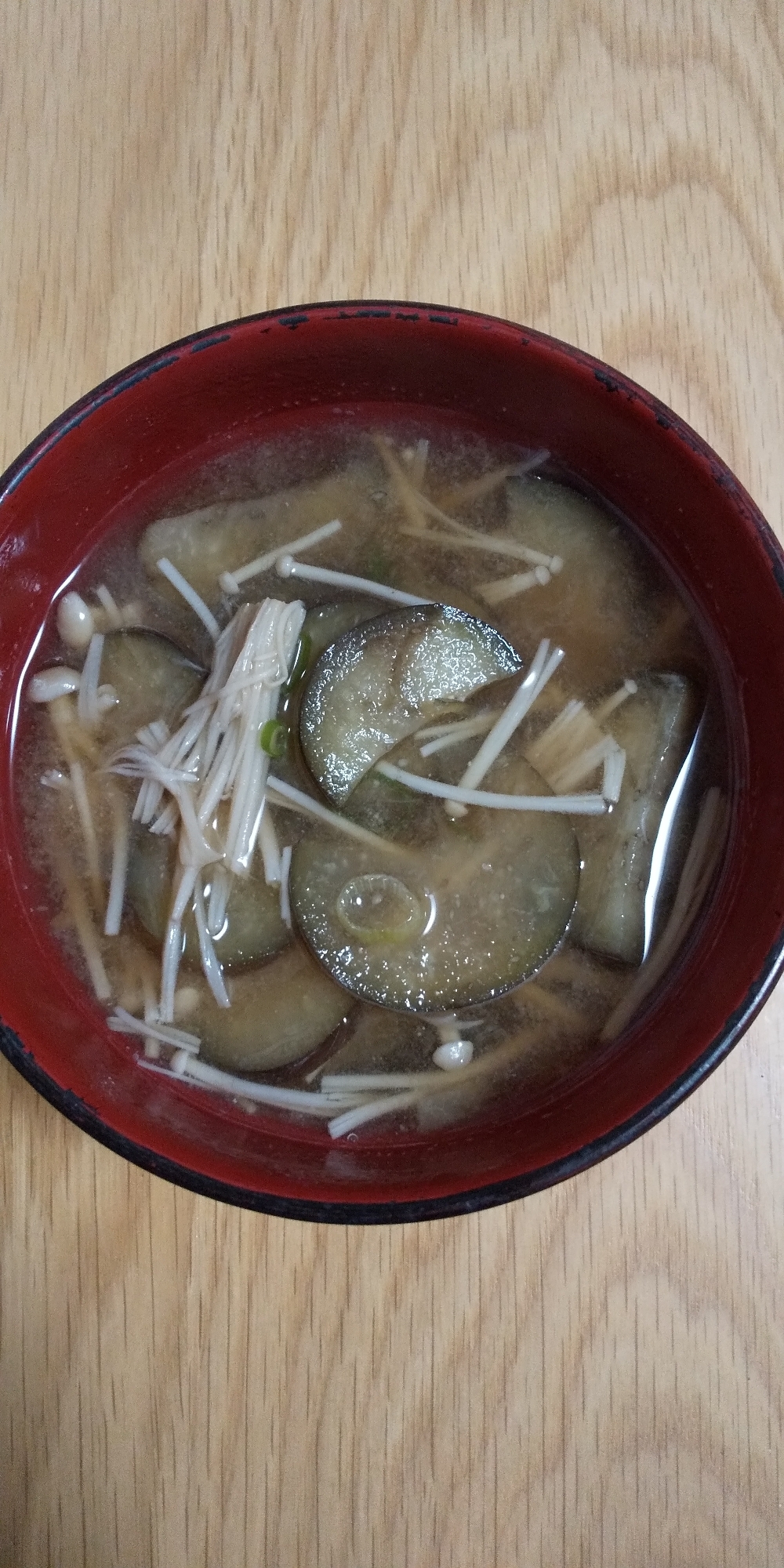 茄子とえのきのお味噌汁