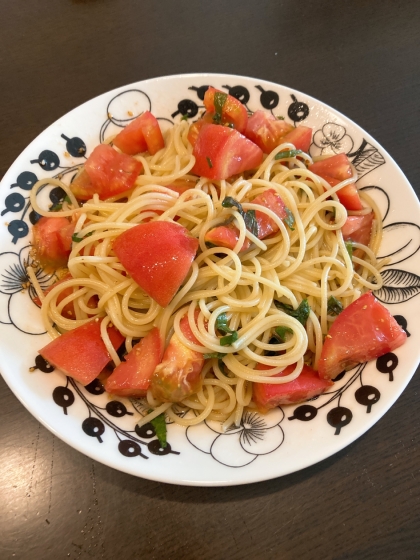 フレッシュトマトと大葉の簡単スパゲティ