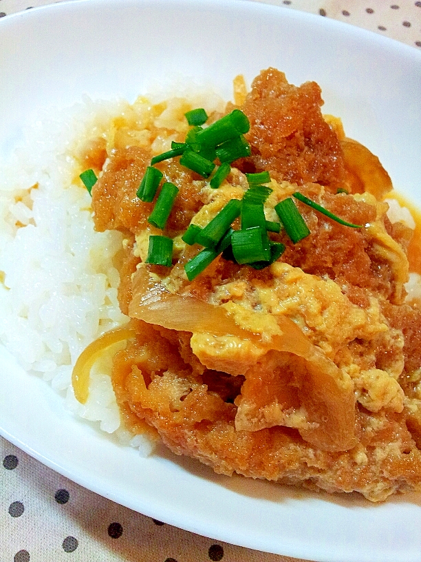 めんつゆで簡単☆チキンカツ丼♪