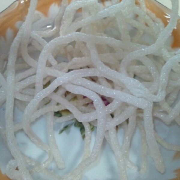 簡単スナック 韓国春雨のパリパリ揚げ レシピ 作り方 By ゆんどら6 楽天レシピ 簡単スナック 韓国春雨のパリパリ揚げ レシピ 作り方 By ゆんどら6 楽天レシピ