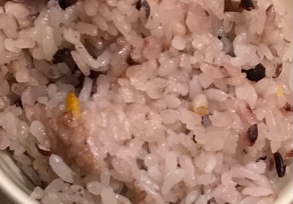 きのこと雑穀米の炊き込みご飯
