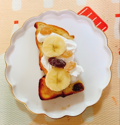 パンのみみで♡チョコとバナナとシナモンサンド