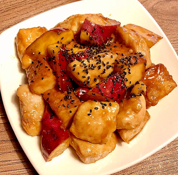 鶏むね肉とさつまいもの甘辛炒め