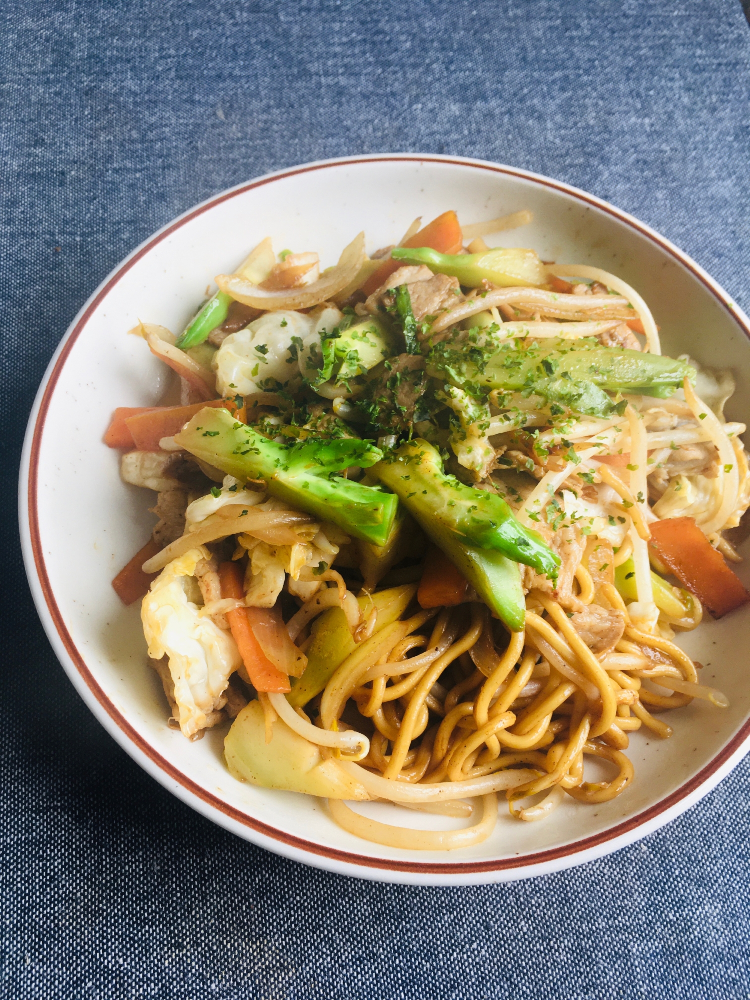 蕾菜(つぼみな)入り♪ソース焼きそば