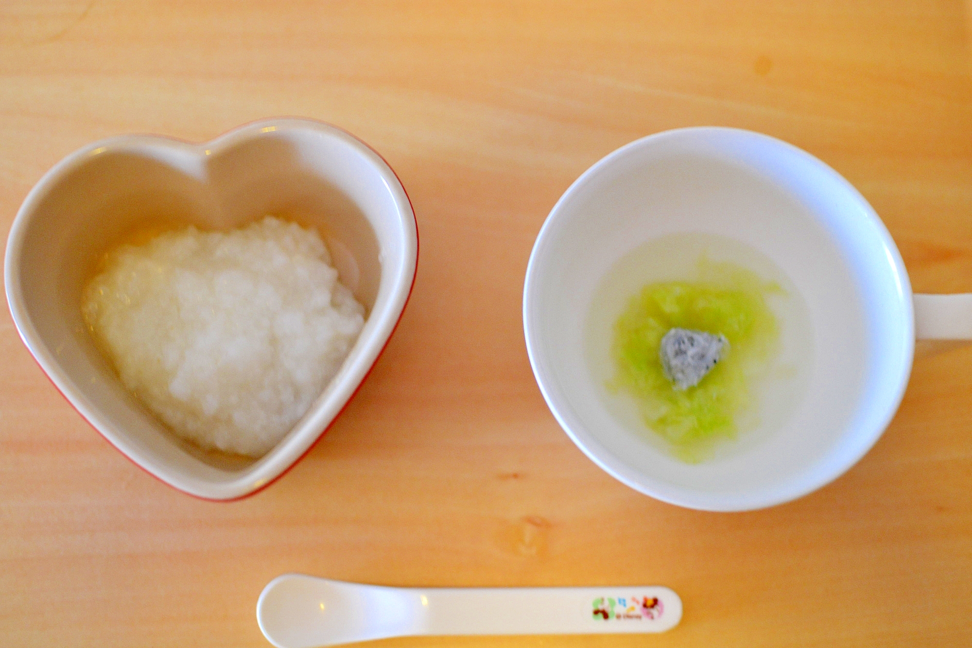 離乳食中期 7倍粥と白菜しらす レシピ 作り方 By Mariemarine 楽天レシピ 離乳食中期 7倍粥と白菜しらす レシピ 作り方 By Mariemarine 楽天レシピ