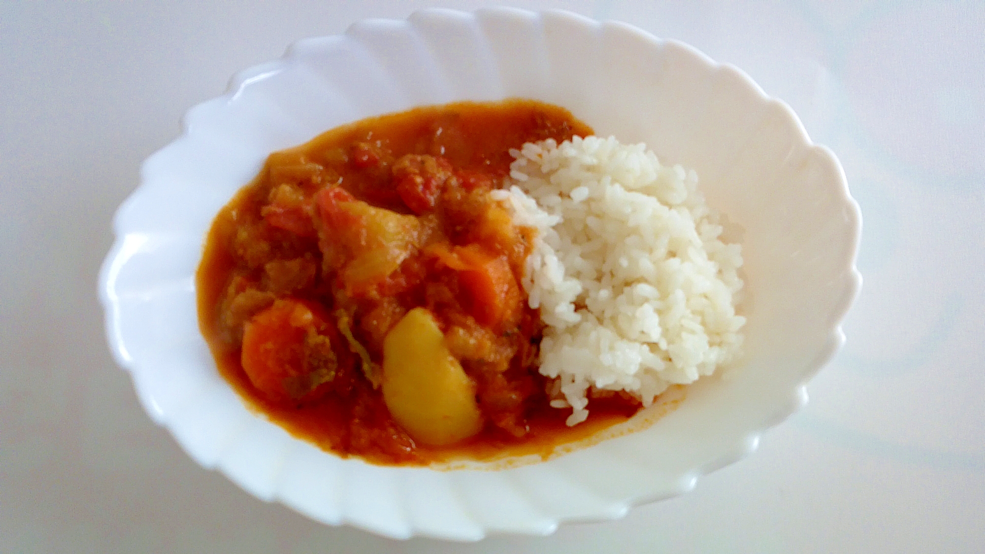 野菜たっぷりトマトカレー