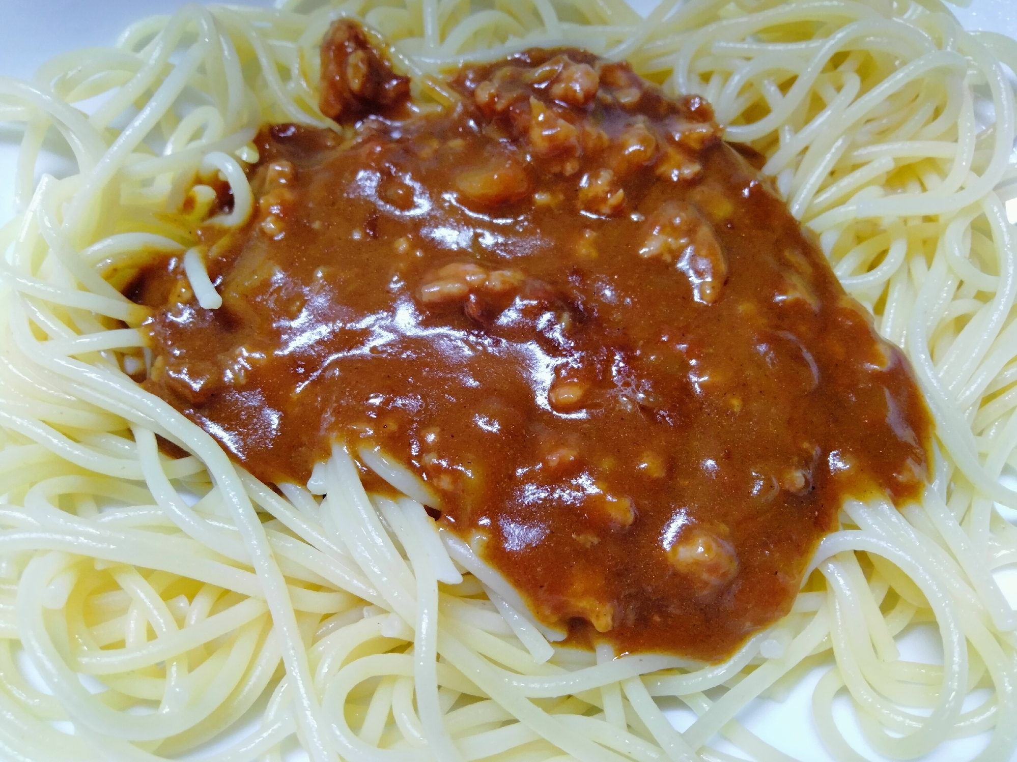 ミンチ肉いっぱいのカレースパゲッティ
