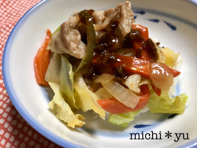 市販の汁なし坦々麺のタレで美味しい野菜丼