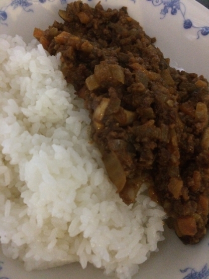 市販のルーで簡単キーマカレー