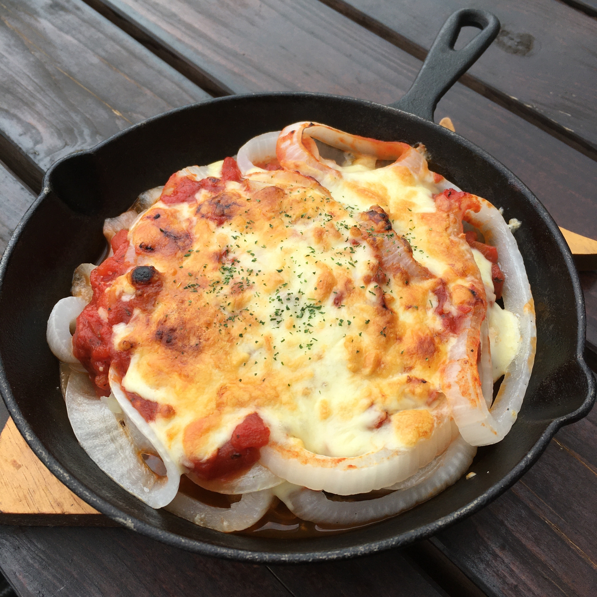 新玉ねぎのトマトチーズ焼き♪