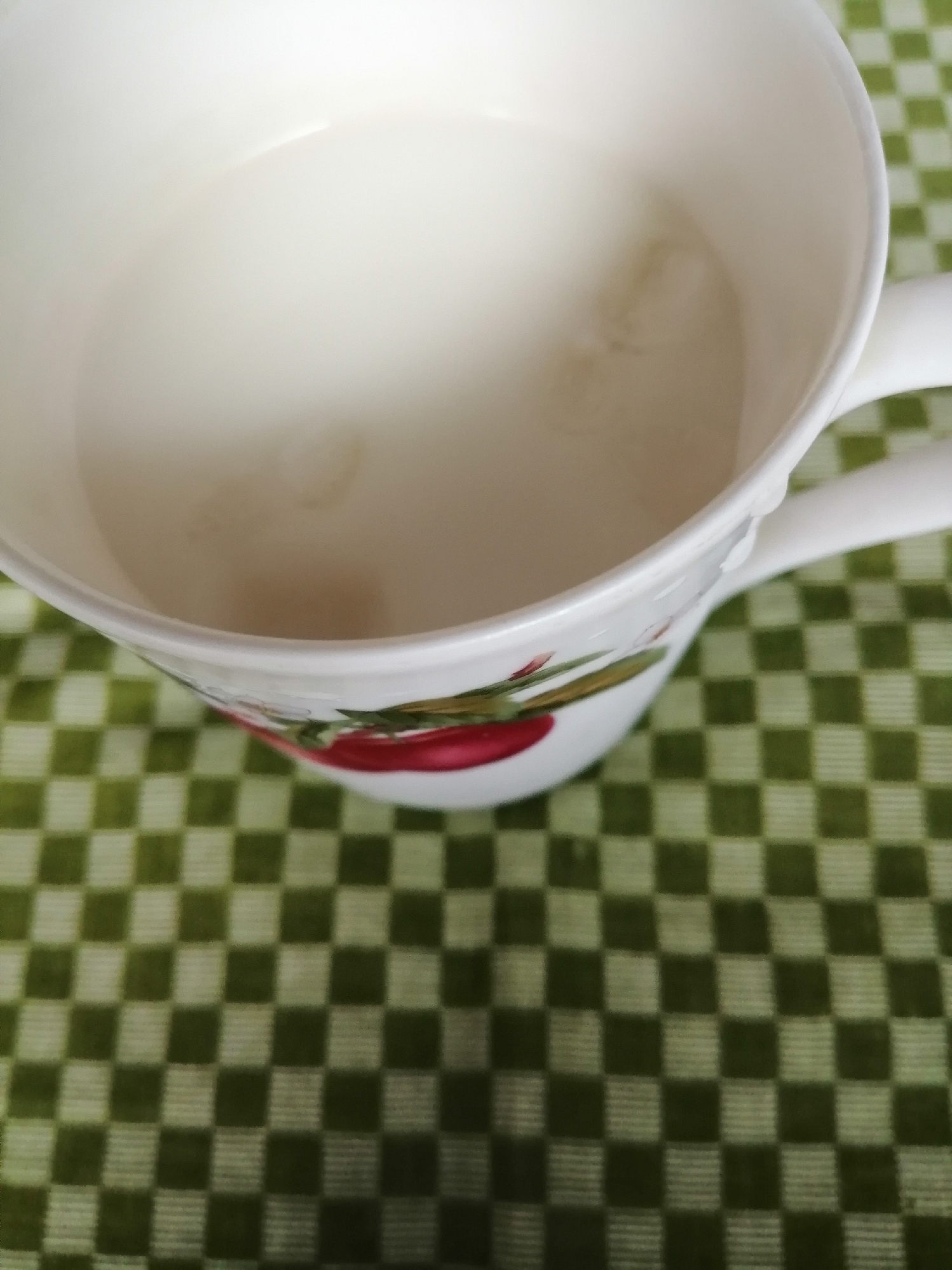 玄米茶ミルクティー