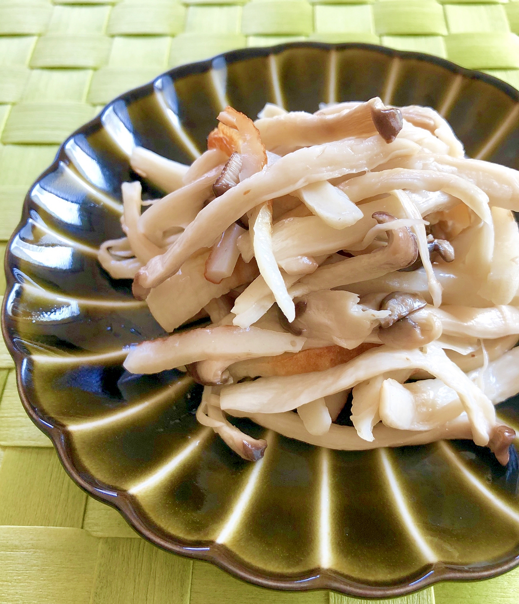 エリンギとちくわの昆布茶炒め