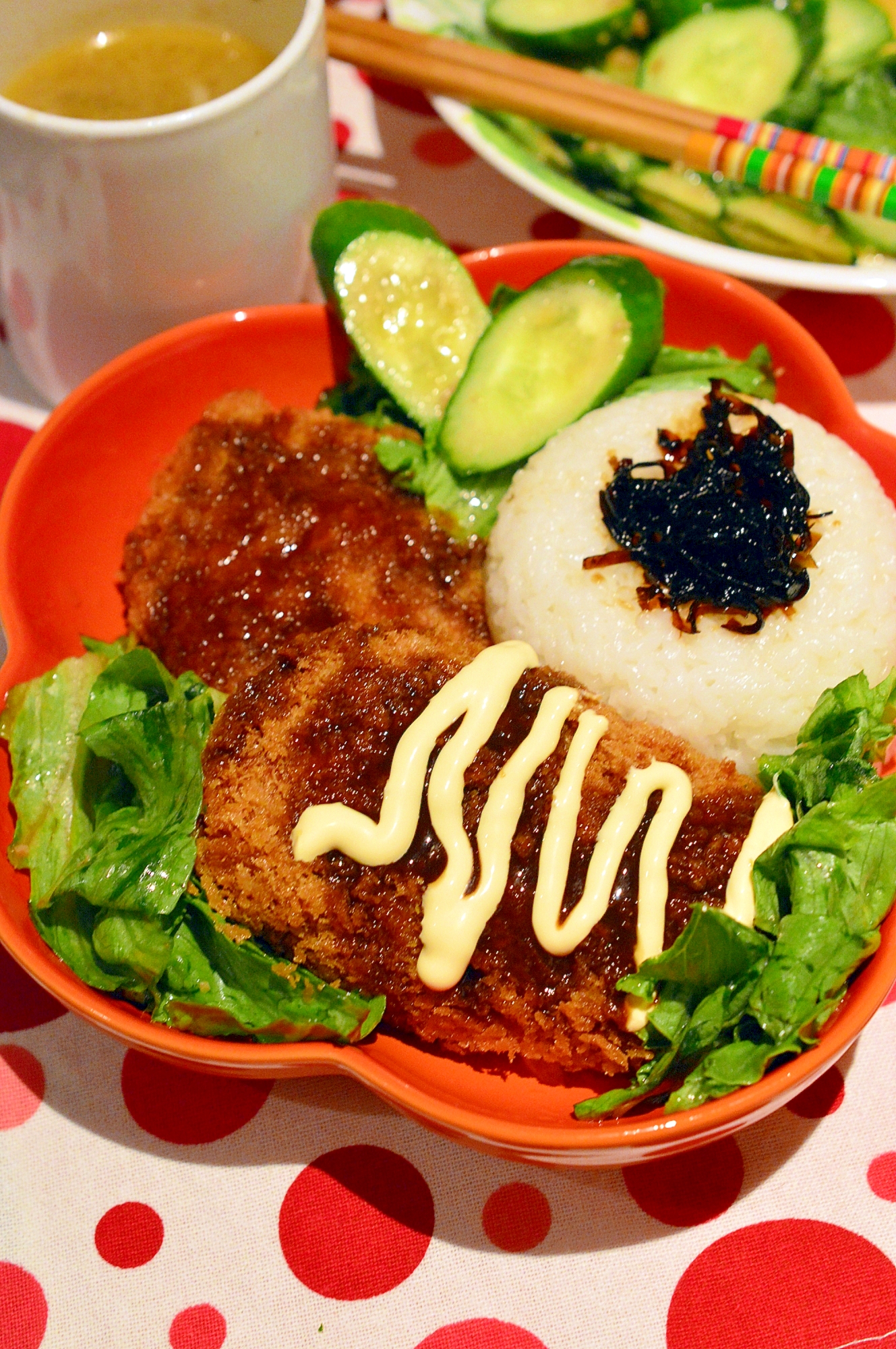 ガッツリ食べたい！マヨがけ☆メンチカツ