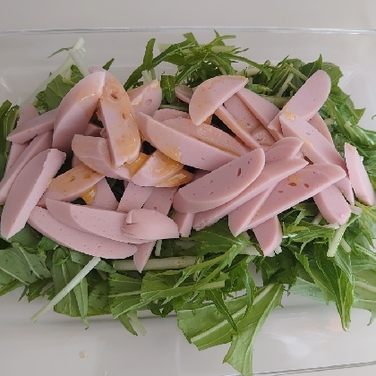 魚肉ソーセージと水菜のサラダ(◕ᴗ◕✿)
