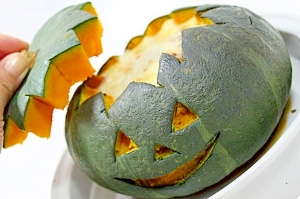 かぼちゃに入ったミートグラタン★ハロウィンに!