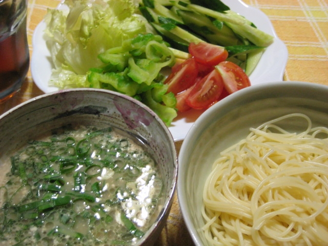 ツナマヨ汁のつけ麺仕立てパスタ